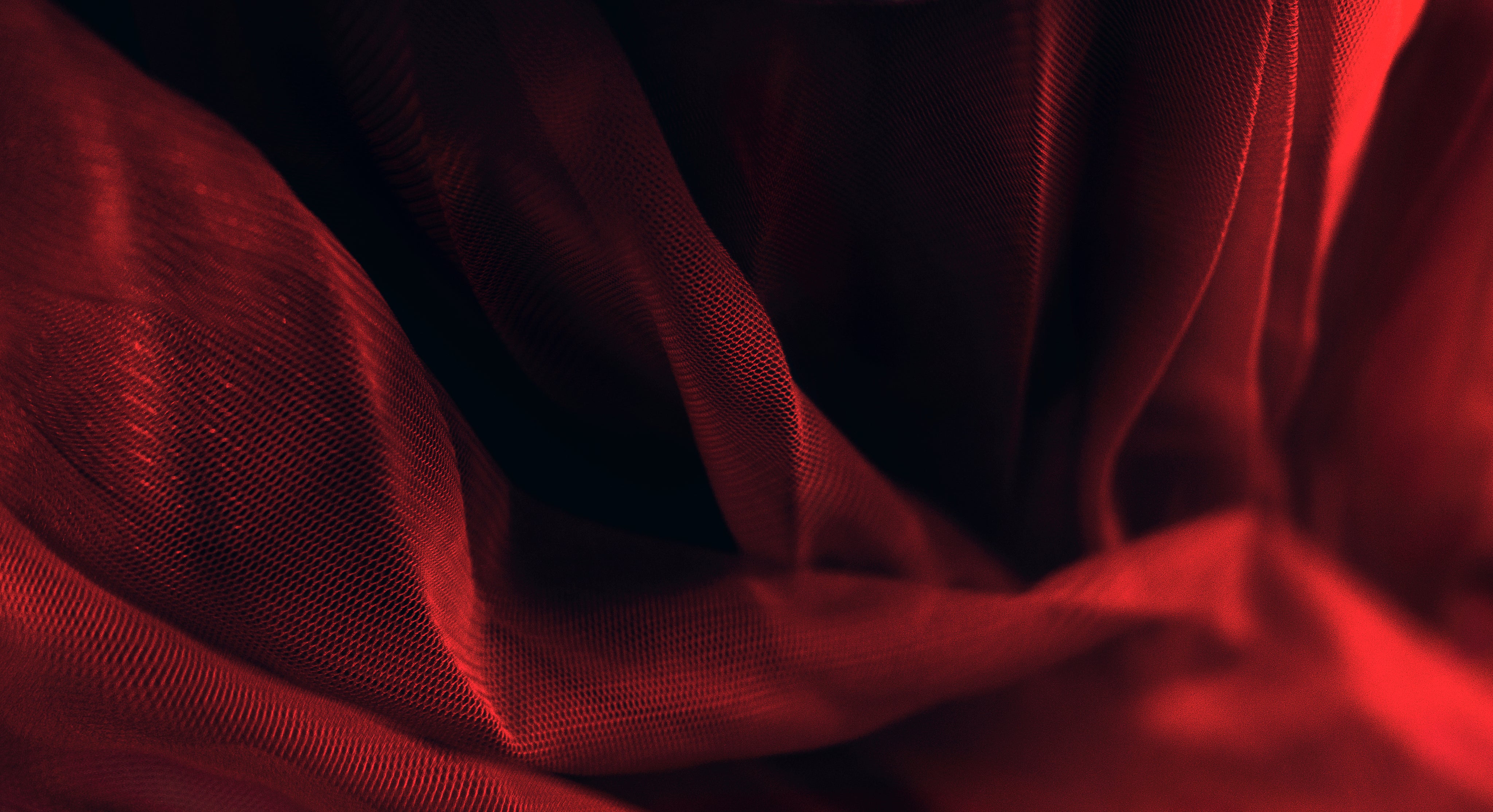 red-mesh-texture-close-up.jpg